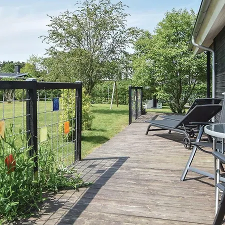 Ferienhaus Holiday With Fireplace I